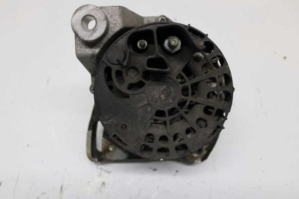 ALTERNATEUR 105AMP FIAT 1.2 / 1.4 ESSENCE FIAT BRAVO / DOBLO/ KA / LINEA / PUNTO 1.2 / 1.4 ESSENCE - Vue 3